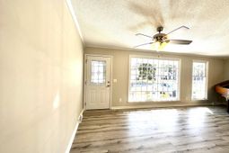 6 Duck Pond Court photo 4