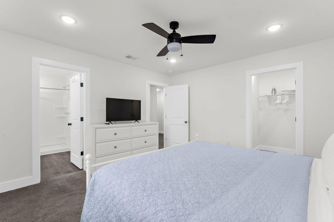 5742 Salvo Street Photo 22