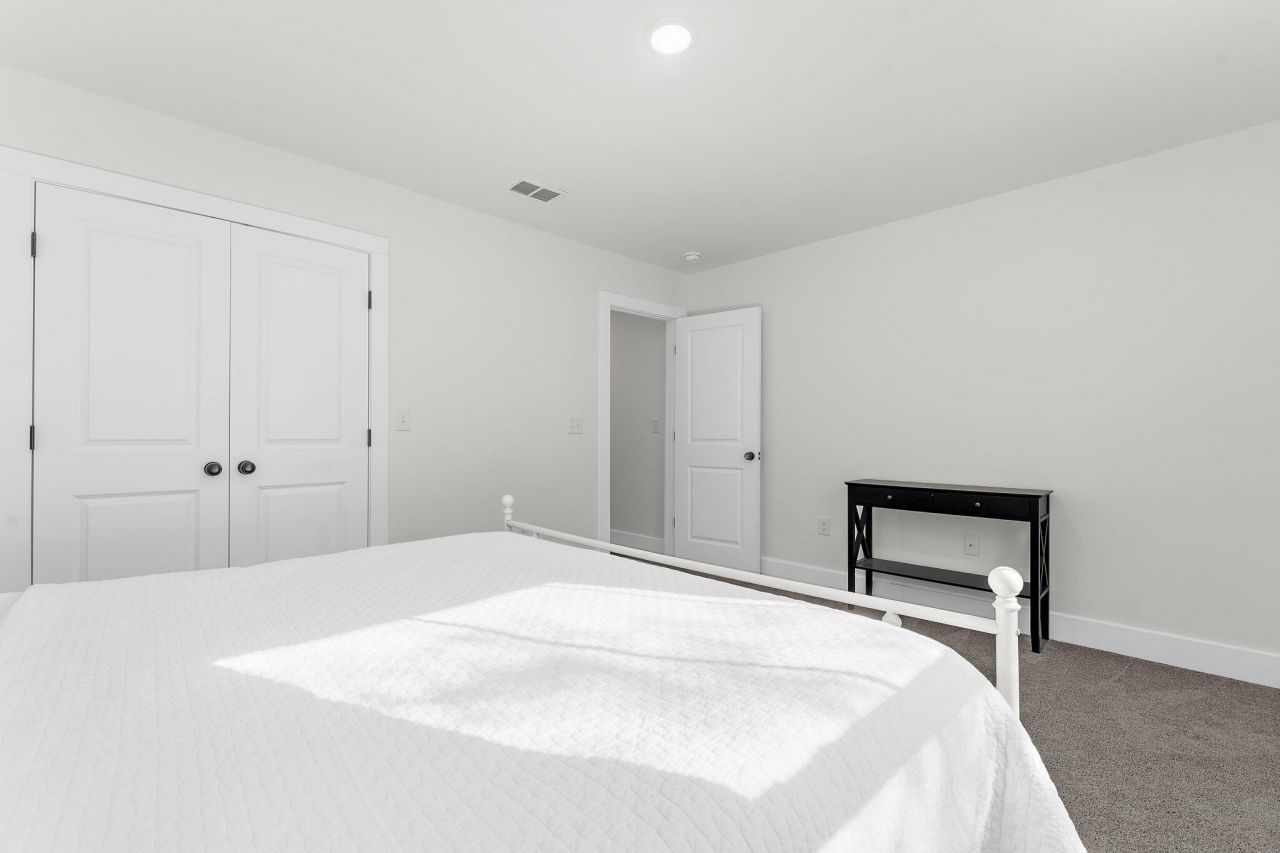 5742 Salvo Street Photo 27