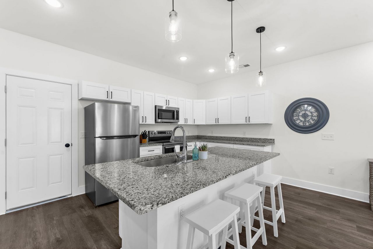 5742 Salvo Street Photo 7