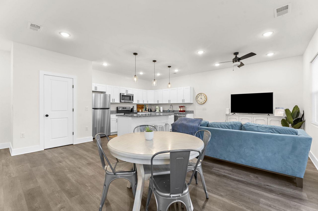 5742 Salvo Street Photo 16