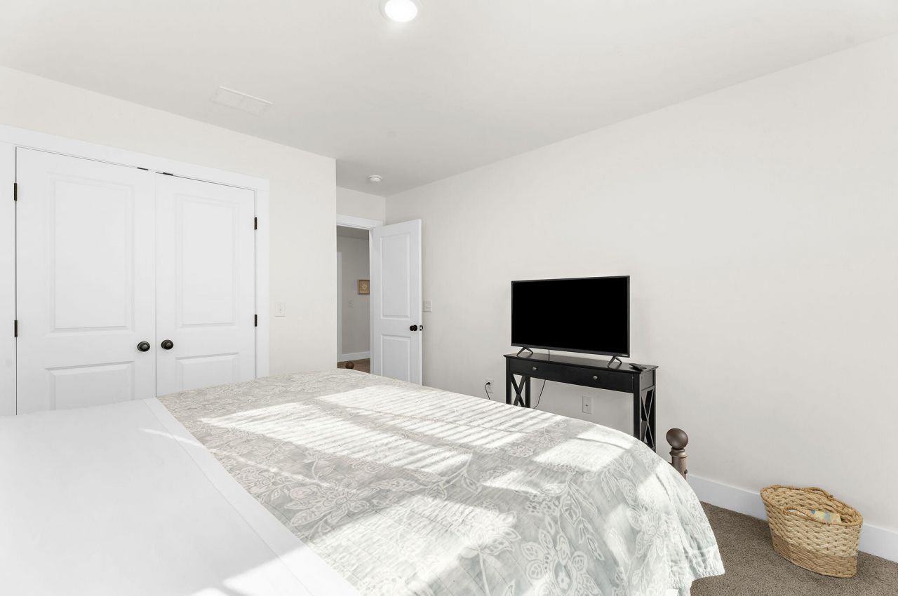 5742 Salvo Street Photo 27