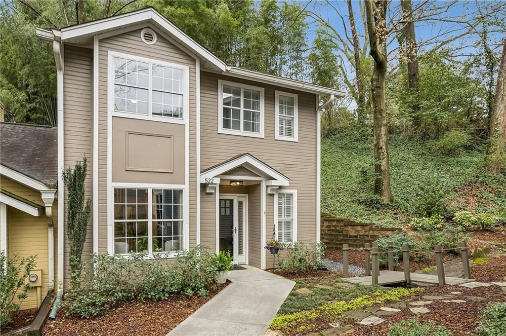 522 Woodbridge Hollow Court Ne, Atlanta, GA 30306 Main Photo