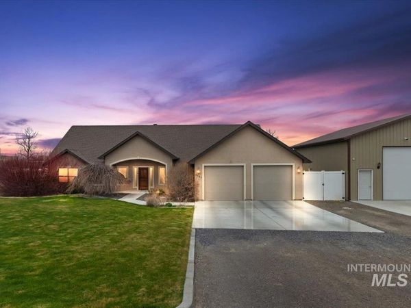 3707 North 2455 East, Twin Falls, ID 83301