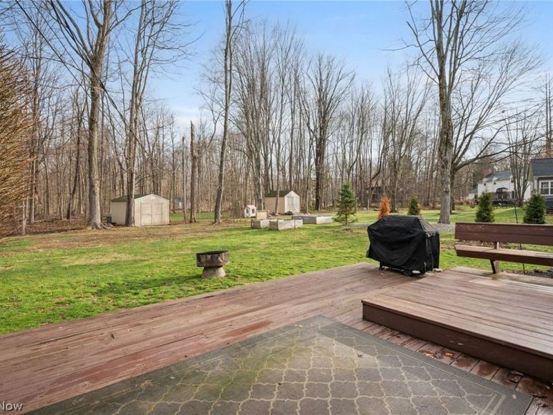 8678 Apple Hill Road, Chagrin Falls, OH 44023 Photo 10