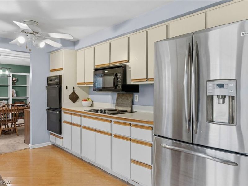 8678 Apple Hill Road, Chagrin Falls, OH 44023 Photo 11