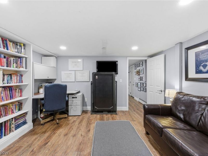 8678 Apple Hill Road, Chagrin Falls, OH 44023 Photo 16