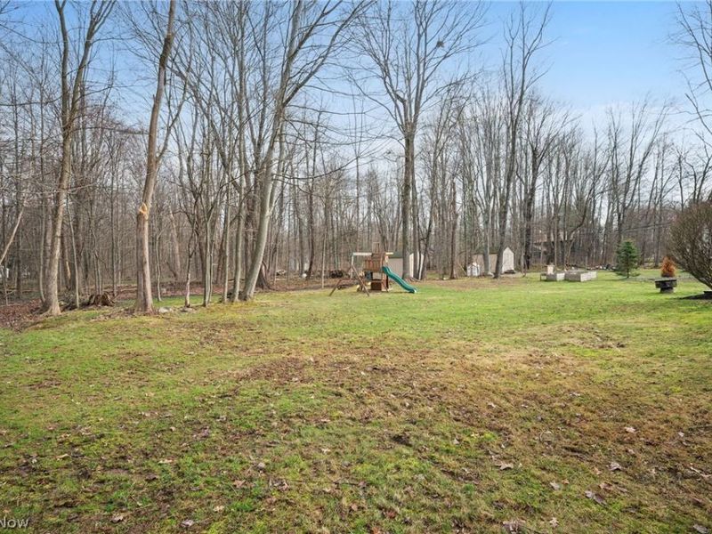 8678 Apple Hill Road, Chagrin Falls, OH 44023 Photo 31