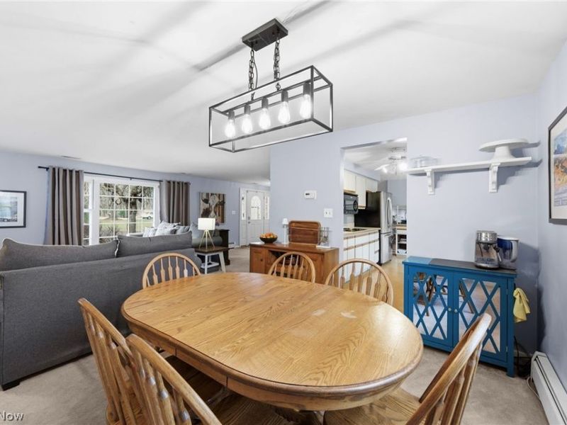 8678 Apple Hill Road, Chagrin Falls, OH 44023 Photo 7