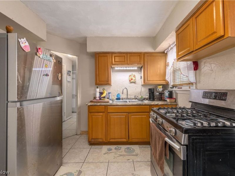 4480 W 57th Street , Cleveland, OH 44144 Photo 13