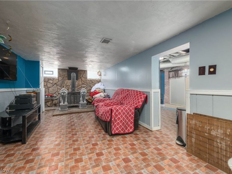 4480 W 57th Street , Cleveland, OH 44144 Photo 29