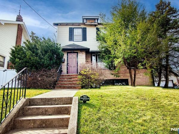 960 Maple, RIDGEFIELD, NJ 07657