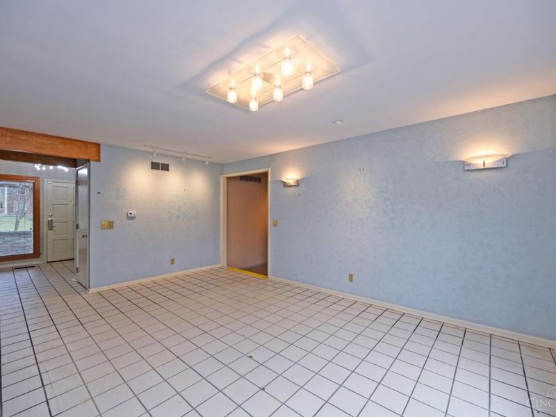 9031 Winthrop Drive, Sycamore Township, OH 45249 Photo 16