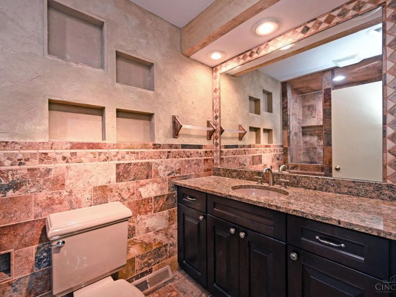 9031 Winthrop Drive, Sycamore Township, OH 45249 Photo 40