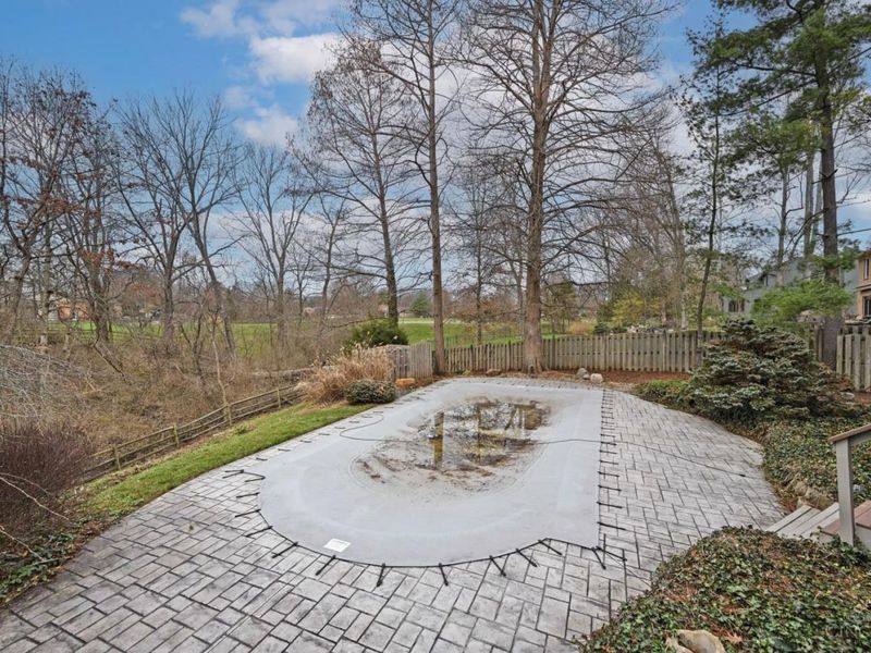 9031 Winthrop Drive, Sycamore Township, OH 45249 Photo 57