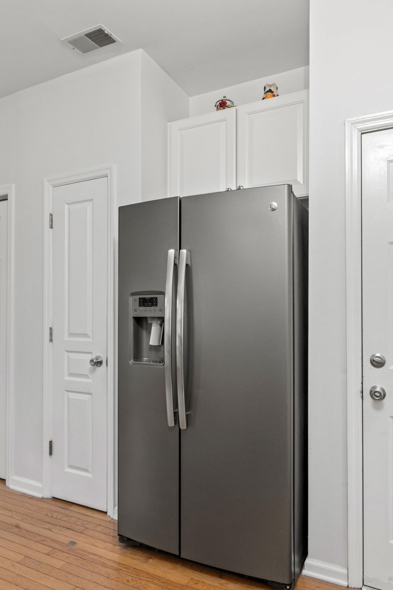 186 Cartright Street Photo 13