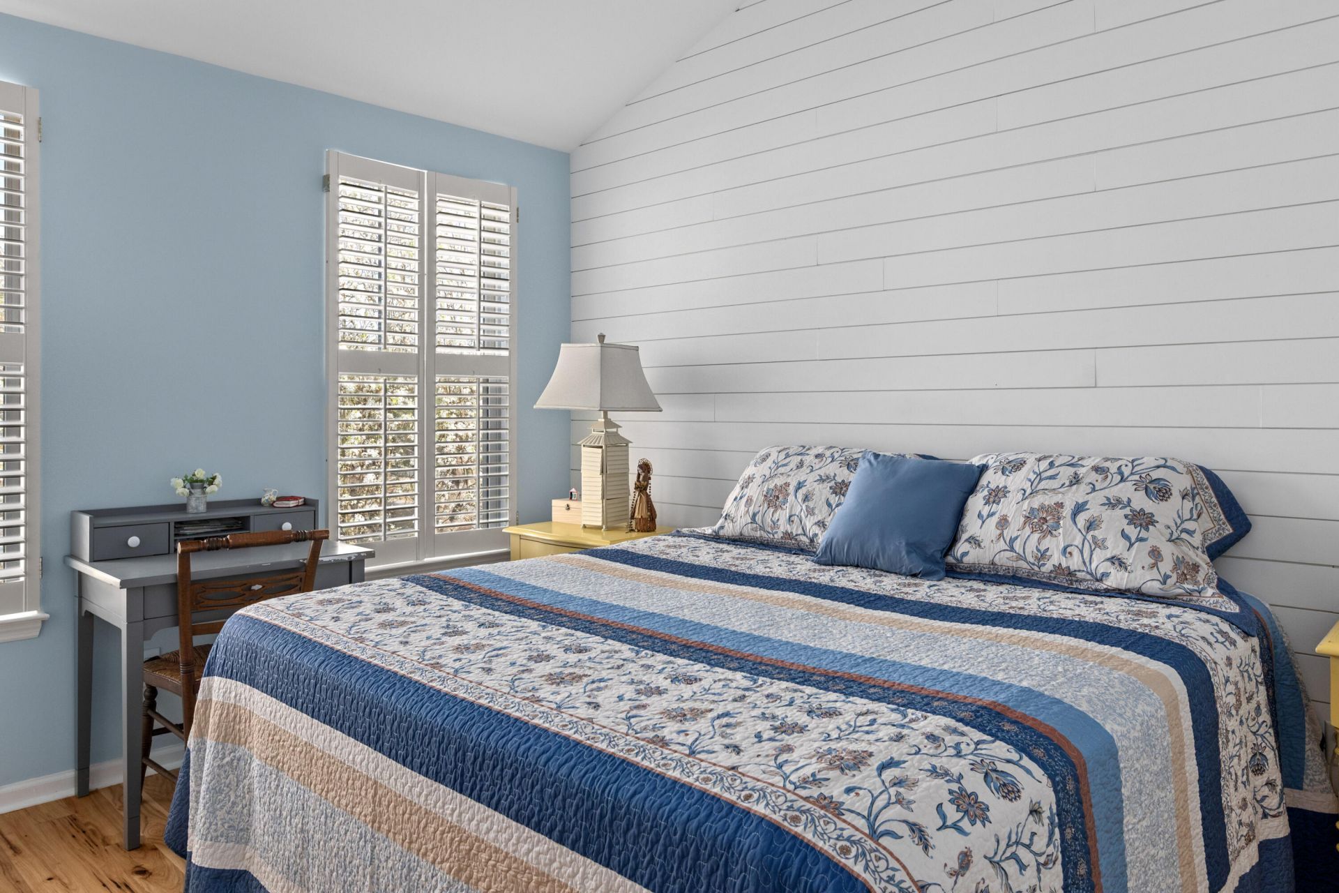 186 Cartright Street Photo 18