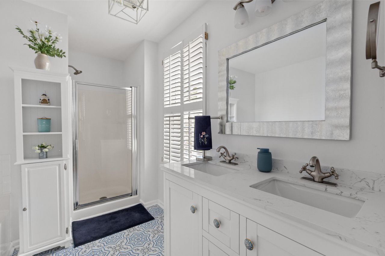 186 Cartright Street Photo 18