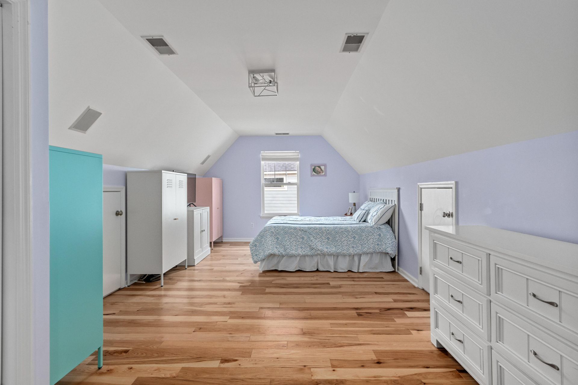 186 Cartright Street Photo 29