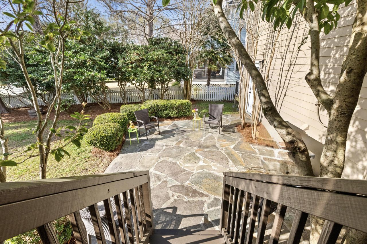 186 Cartright Street Photo 31