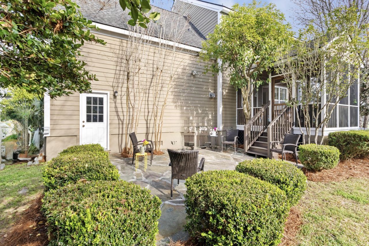 186 Cartright Street Photo 32