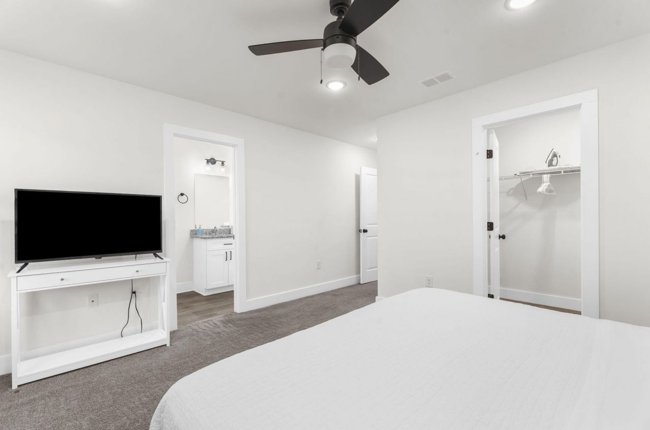 5742 Salvo Street Photo 20