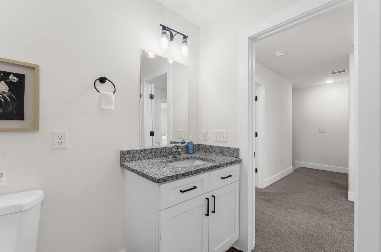 5742 Salvo Street Photo 28