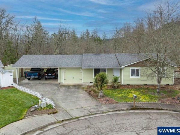 2990 Harding Ct, Sweet Home, OR 97386