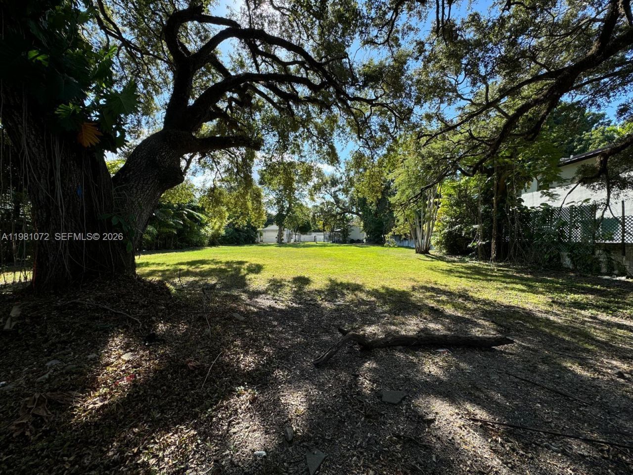 3528 Royal Palm Ave , Miami, FL 33133 Photo