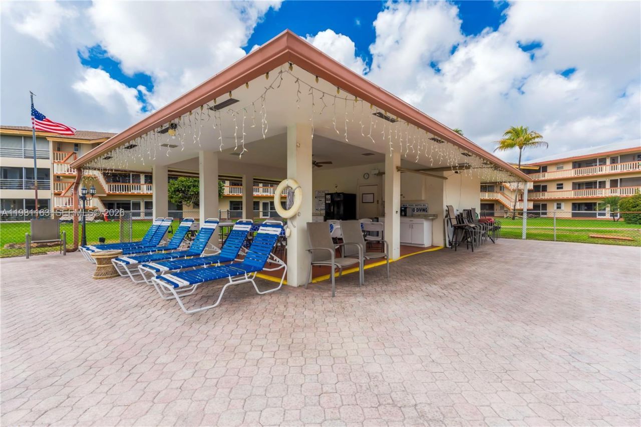 5300 Washington St , Unit A137, Hollywood, FL 33021 Photo