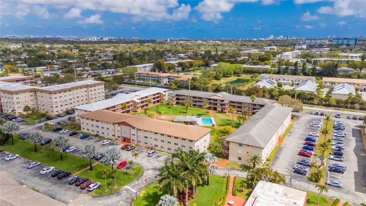 5300 Washington St , Unit A137, Hollywood, FL 33021 Photo