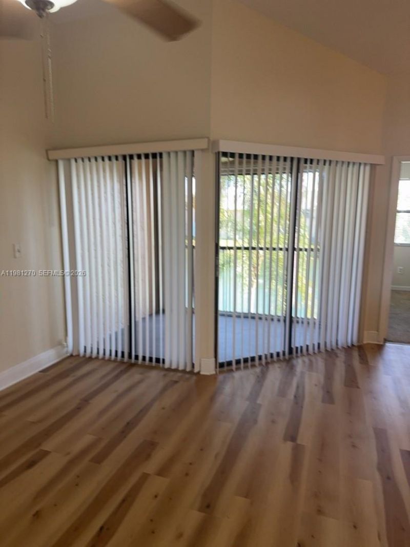 1017 Washington Cir, Unit 1017H, Homestead, FL 33034 Photo