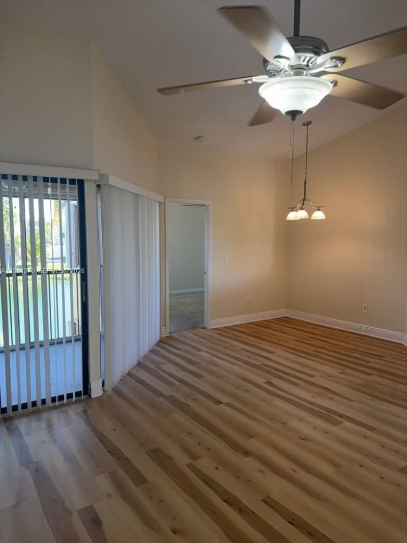 1017 Washington Cir, Unit 1017H, Homestead, FL 33034 Photo