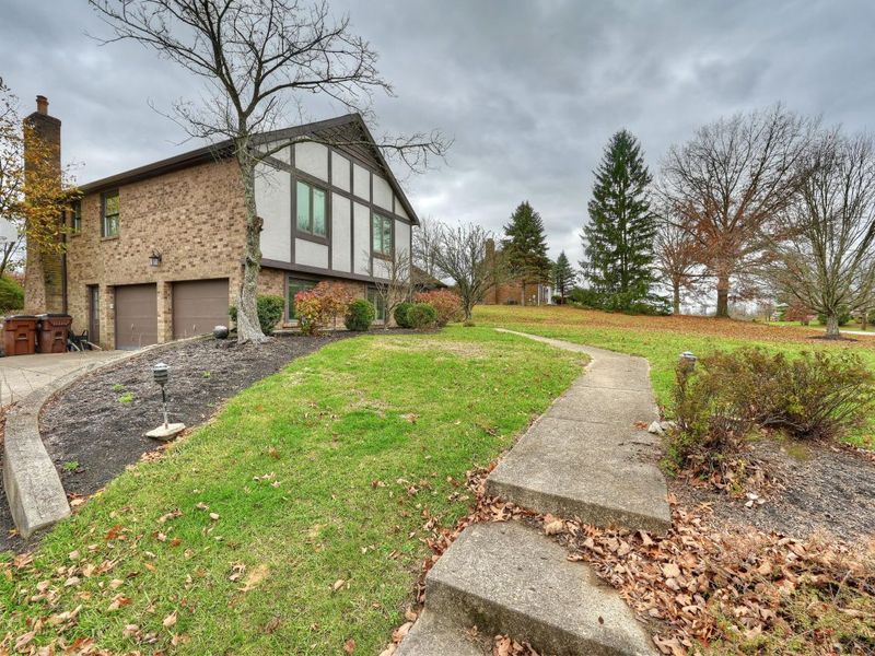 10252 Tiburon Drive, Florence, KY 41042 Photo 5