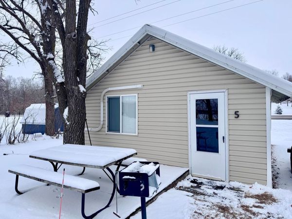 27621 Co Hwy 83, Unit 5, Battle Lake, MN 56515