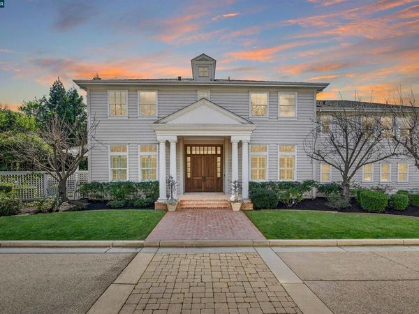 3 Brooktree Dr, Danville, CA 94506