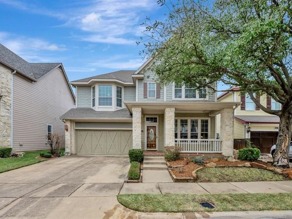 802 Little Cub Way, Euless, TX 76039