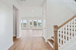 291 Denham Street photo 4