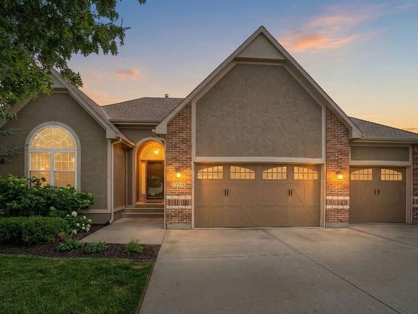 1205 Richards Circle, Raymore, MO 64083