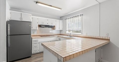 9032 Talisman Dr, Sacramento, CA 95826 Photo