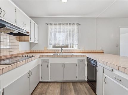 9032 Talisman Dr, Sacramento, CA 95826 Photo