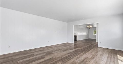 9032 Talisman Dr, Sacramento, CA 95826 Photo