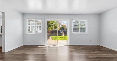 9032 Talisman Dr, Sacramento, CA 95826 Photo