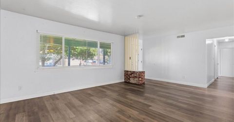 9032 Talisman Dr, Sacramento, CA 95826 Photo