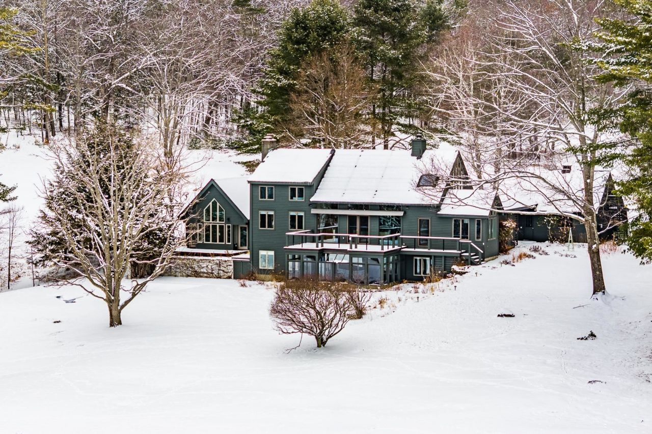 8 Parade Ground Road, Hanover, NH 03750 Main Photo