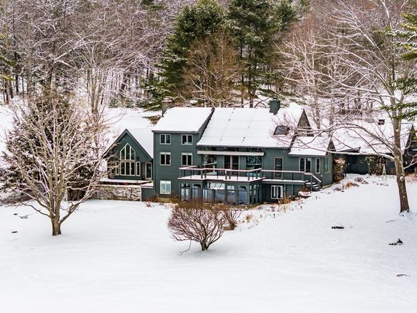 8 Parade Ground Road, Hanover, NH 03750