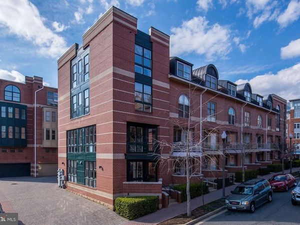 1662 N QUINN STREET N, ARLINGTON, VA 22209