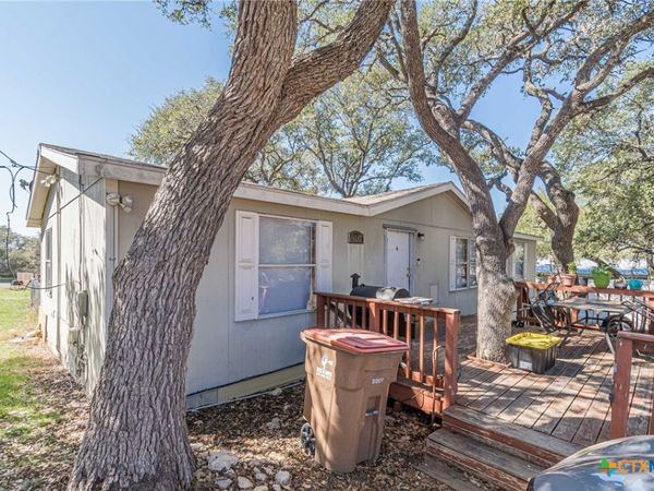 1235 Skylark Drive, Canyon Lake, TX 78133