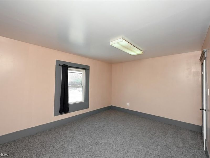 868 N Main Street , Akron, OH 44310 Photo 14