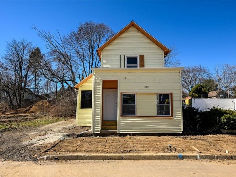 868 N Main Street , Akron, OH 44310 Photo 2